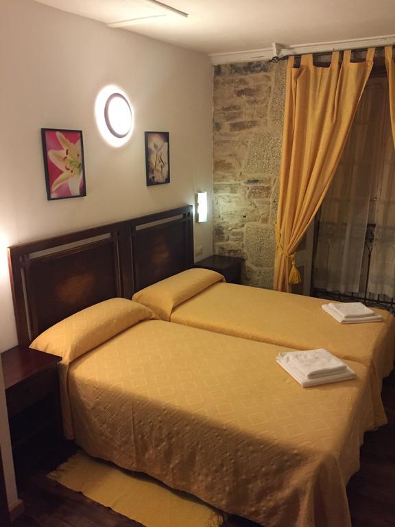 Casa Felisa Hotel ซานติอาโก เด กอมโปสเตลา ภายนอก รูปภาพ